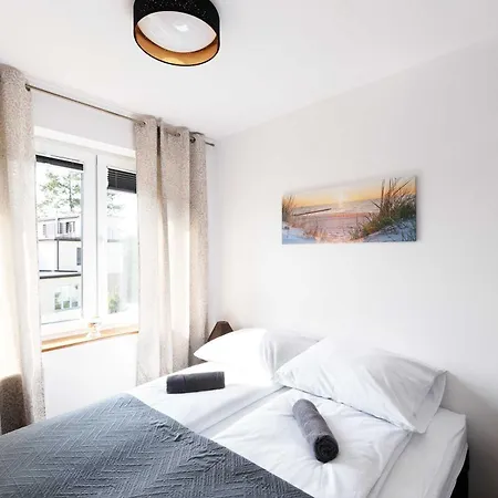 Lägenhet Bright And Cosy 3city In With Balcony By Renters Gdynia