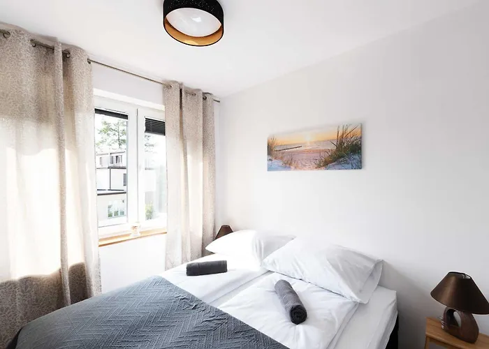 Apartment Bright And Cosy 3city In With Balcony By Renters Gdynia